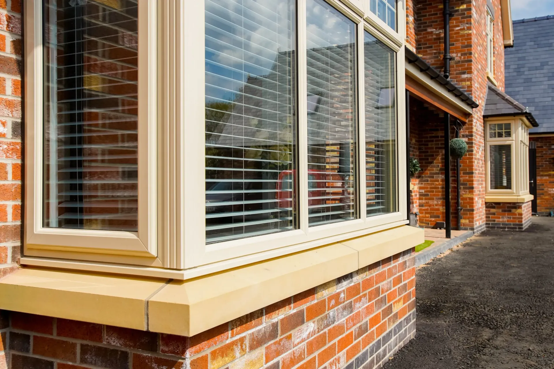 Versatile uPVC & Aluminium Windows supplied and fitted by Hemel Windows, Doors & Conservatories
